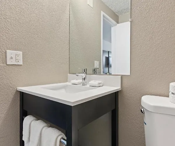 6 Tucson, Az - North Hotel Cortaro