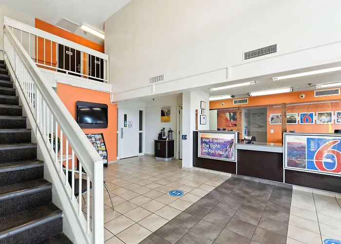 6 Tucson, Az - North Hotel