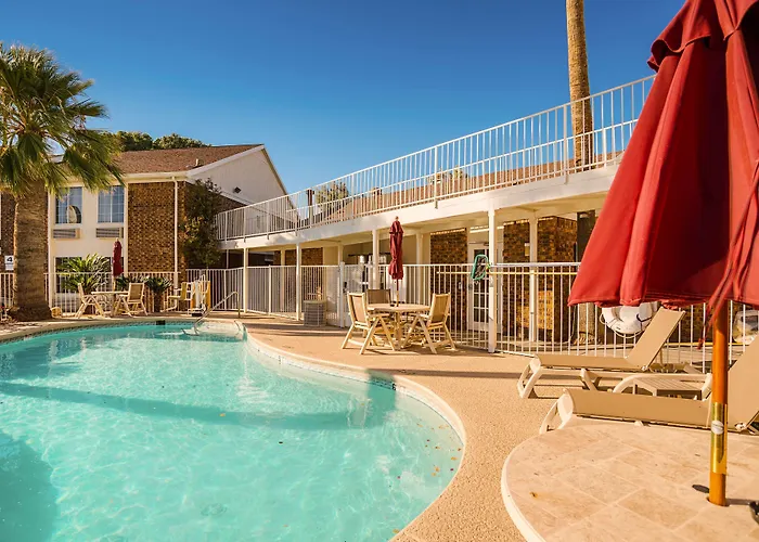 6 Tucson, Az - North Cortaro